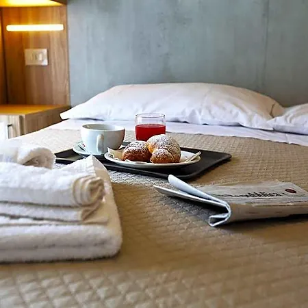 Hotel Luana 2*